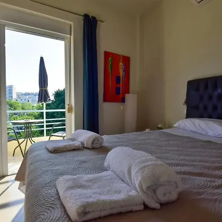 Central Corner Flat * La Canea